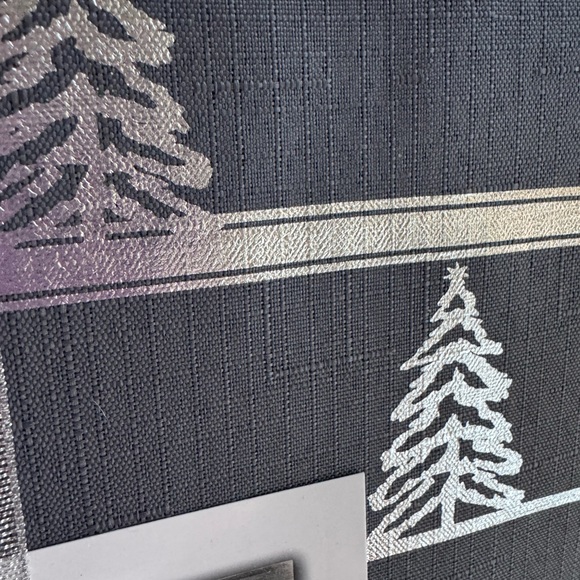 NIP! Silver & Gray Metallic Christmas Tree Tablecloth - Picture 2 of 6